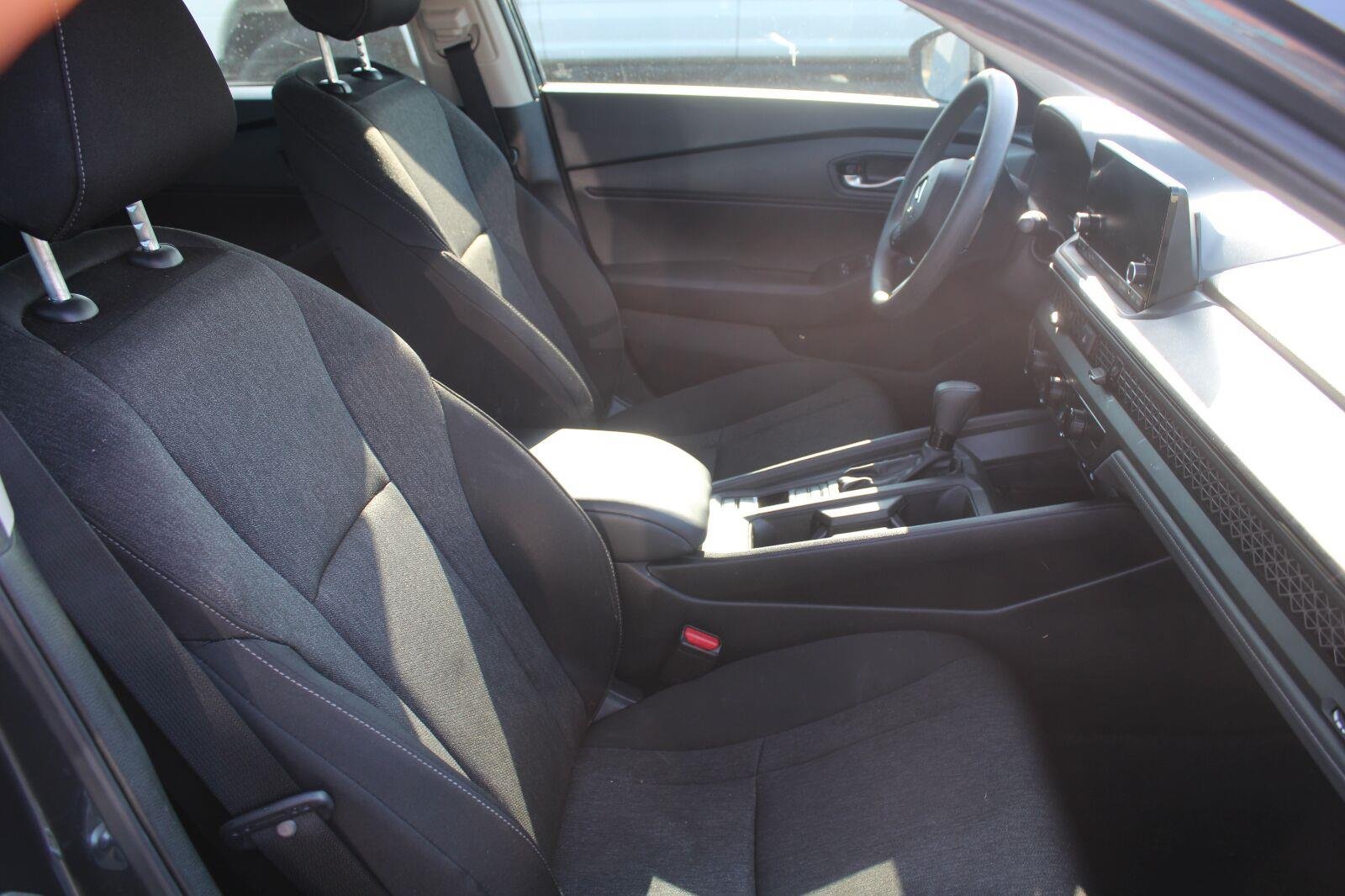 Used 2024 Meteorite Gray Metallic Honda LX image 4
