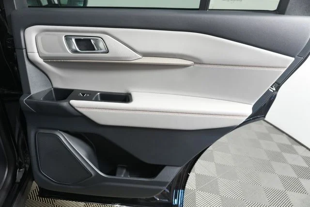 New 2026 Agate Black Metallic Ford Active image 26