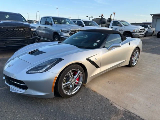 Used 2017 Silver Chevrolet Stingray image 3