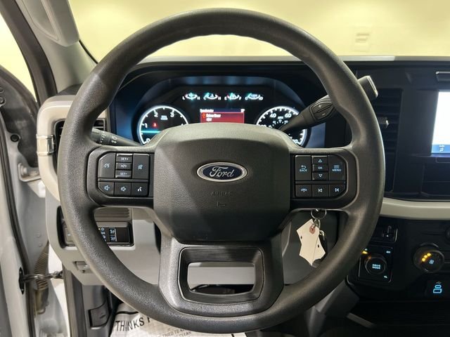Used 2023 White Ford XLT image 10