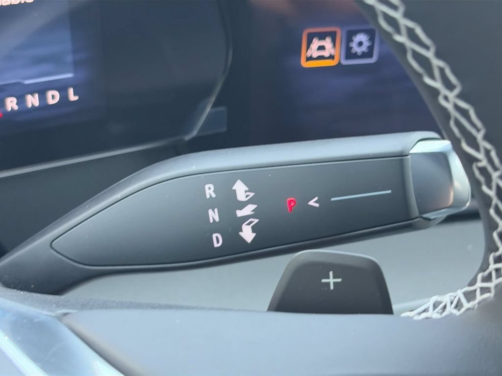 2027 Chevrolet Traverse LT - Photo 24