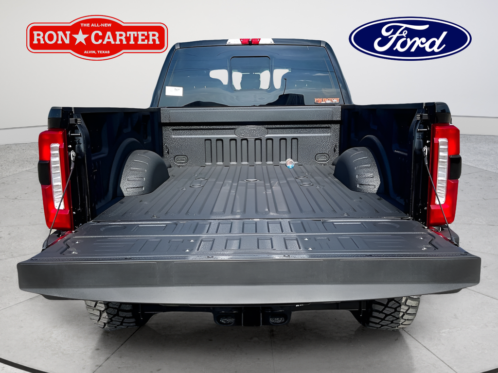 2025 Ford F-250 Super Duty XLT - Photo 17