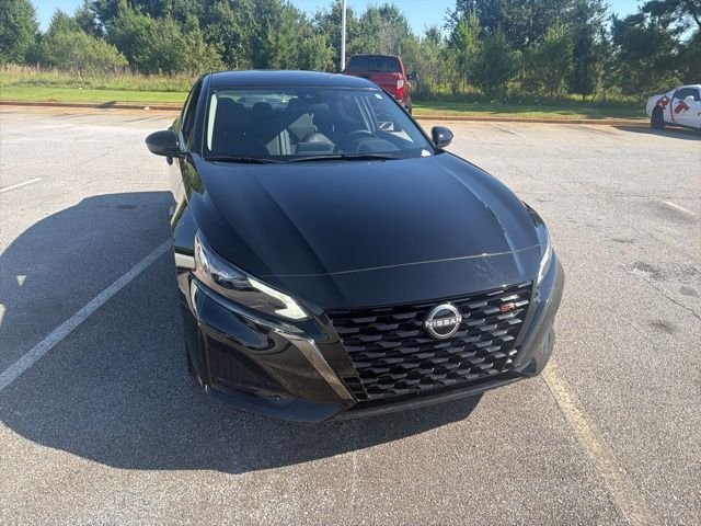 Certified Used 2025 Black Nissan 2.5 SR image 5