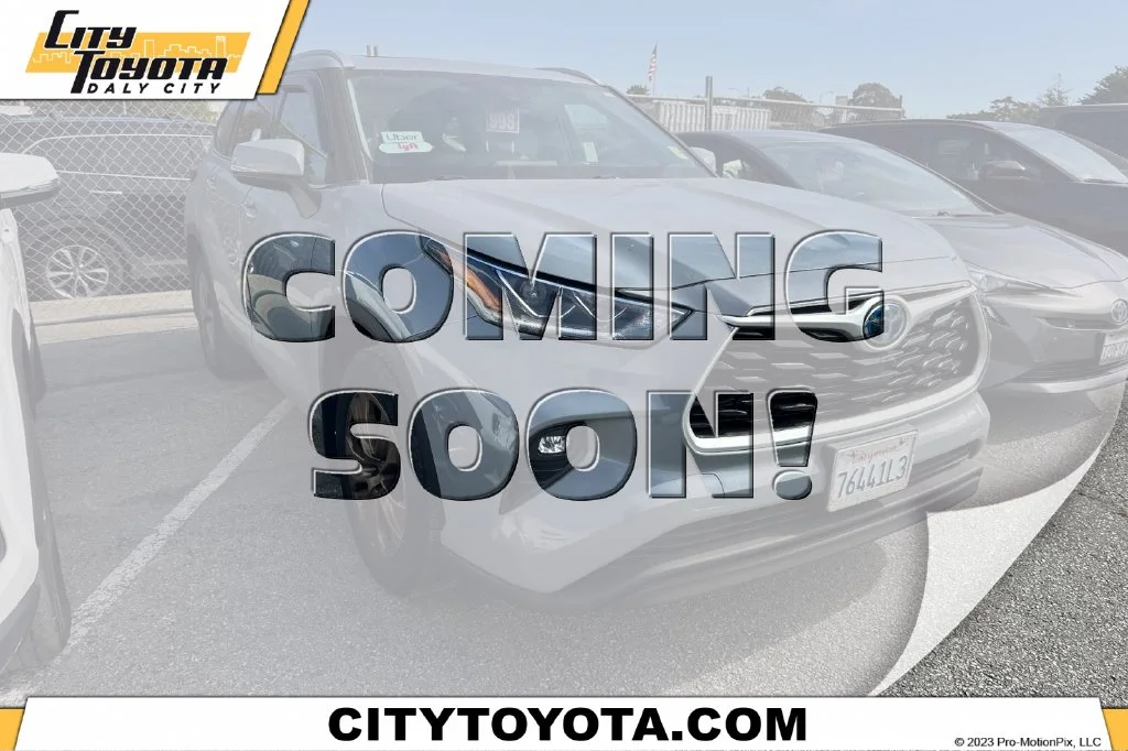Certified Used 2022  Toyota Bronze Edition image 1