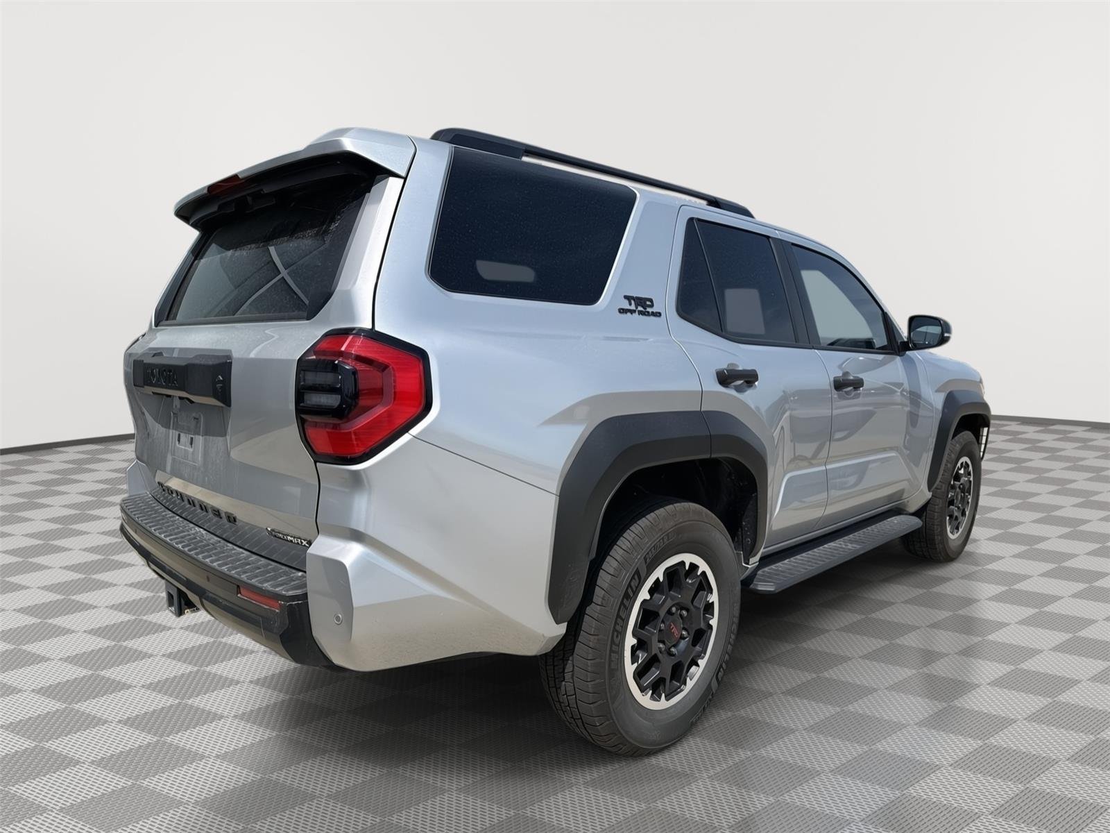 Certified Used 2025 Cutting Edge Toyota TRD Off-Road HV image 4