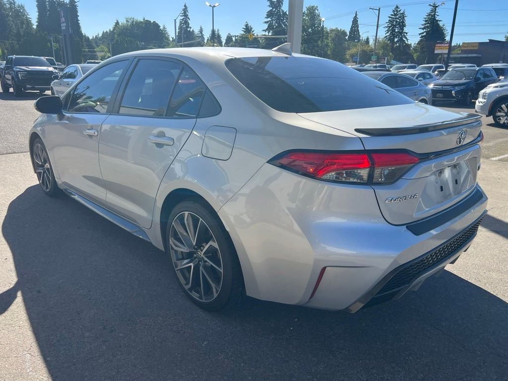 Used 2022 Classic Silver Metallic Toyota XSE image 5