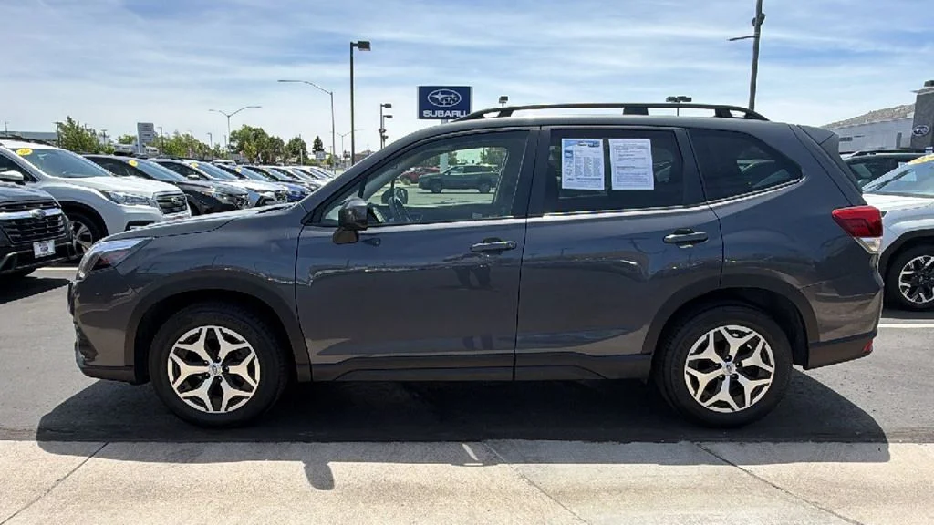 Used 2023 Gray Metallic Subaru Premium image 6