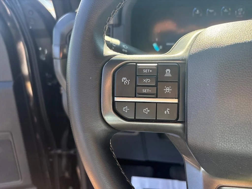 Used 2024 Black Ford XLT image 31