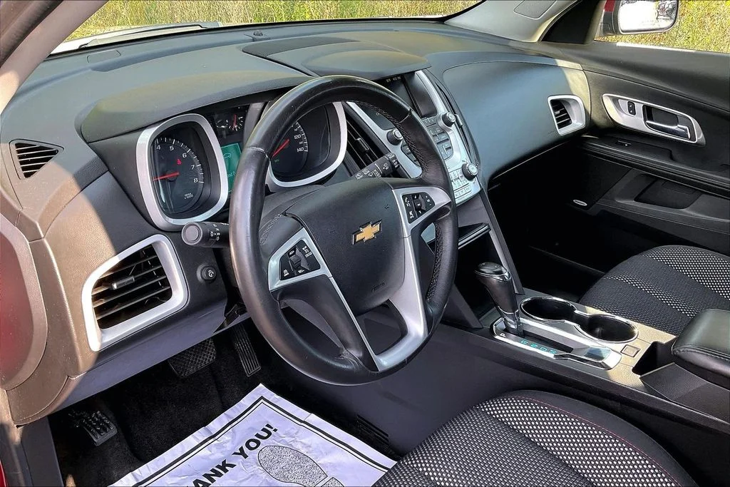 Used 2017 Red Chevrolet LT image 14