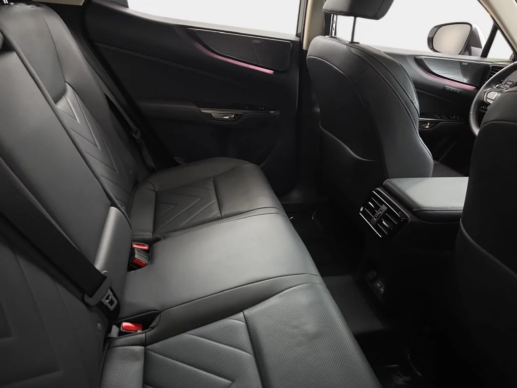 Certified Used 2026 ULTRA WHITE Lexus 450h+ Luxury image 11