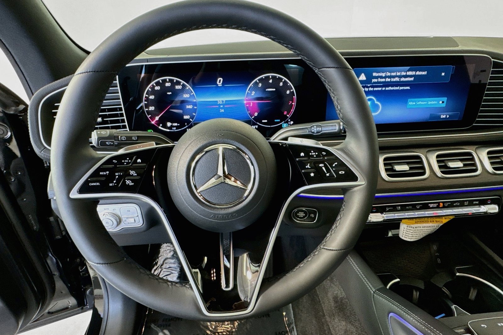 New 2026 Obsidian Black Metallic Mercedes-Benz GLE 580 image 11