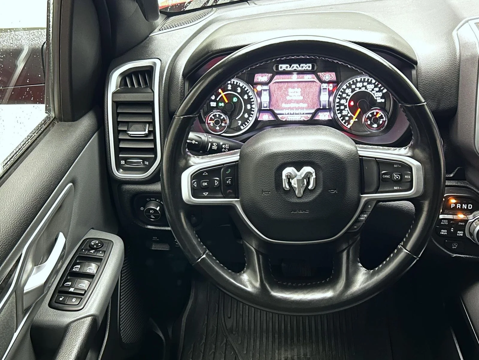 Used 2022 Red Ram Big Horn/Lone Star image 12