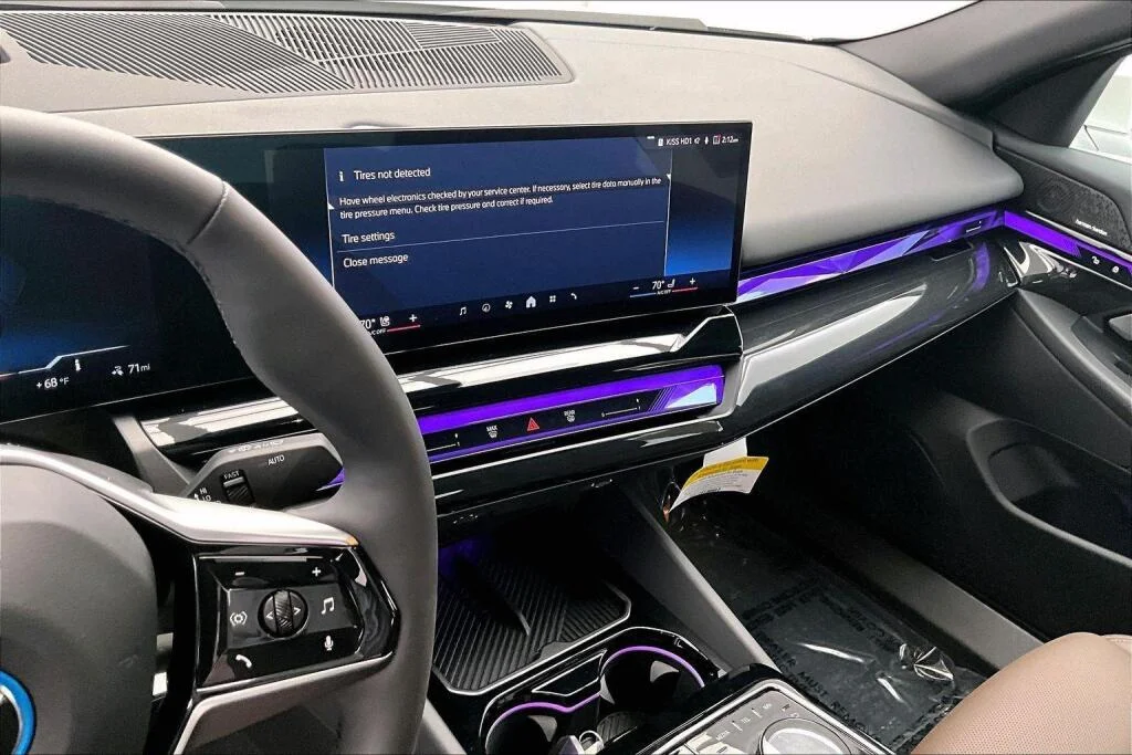 Used 2025 BMW i5 40 with VIN WBY13HG07SCS13429 for sale in Omaha, NE