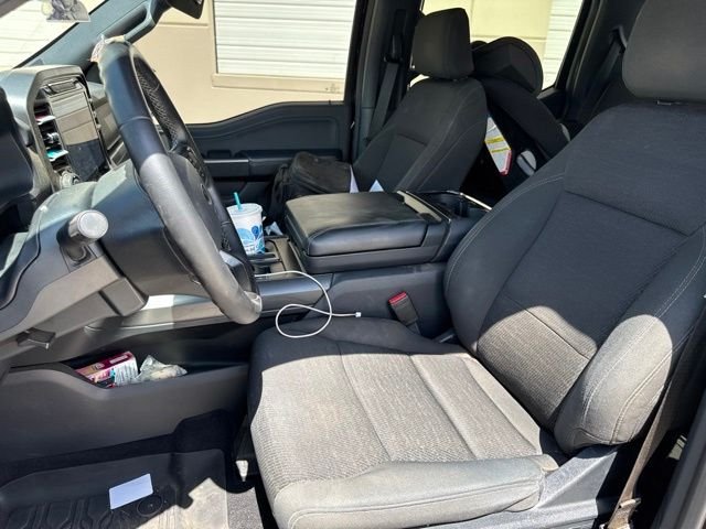 Used 2024 Black Ford XLT image 9