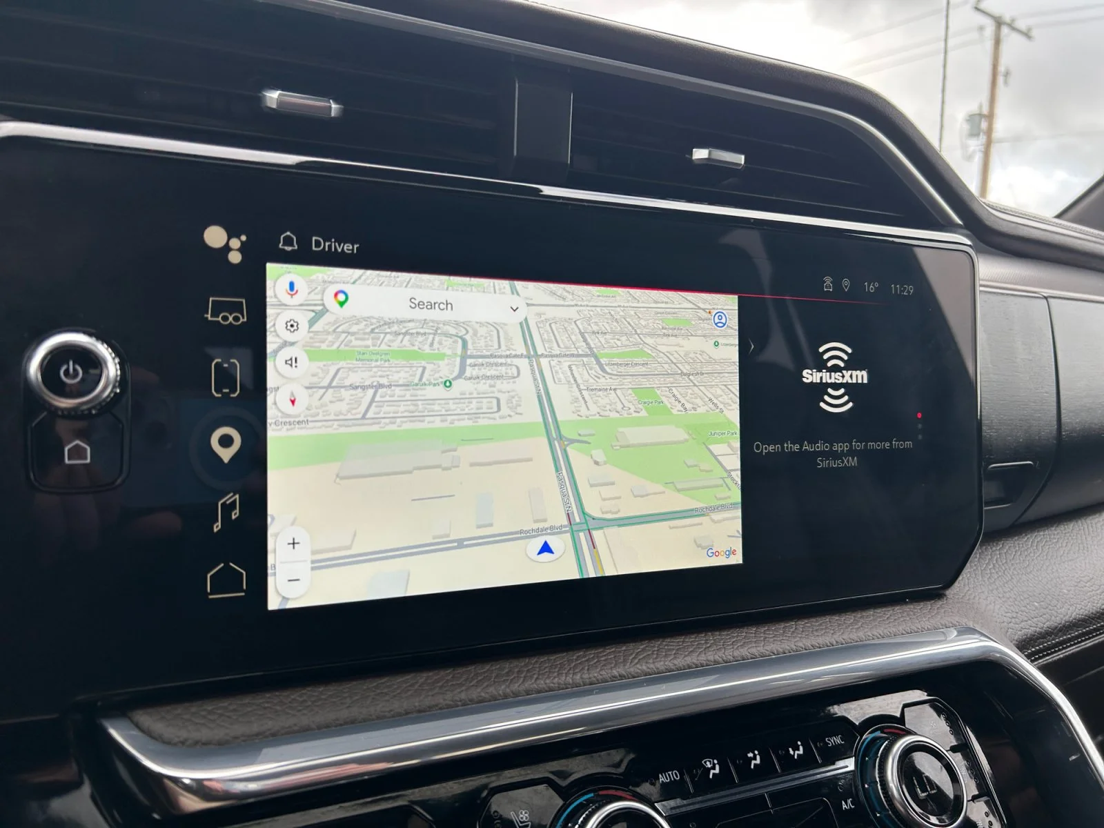 Used 2025 Blue GMC Denali Crew Cab image 26