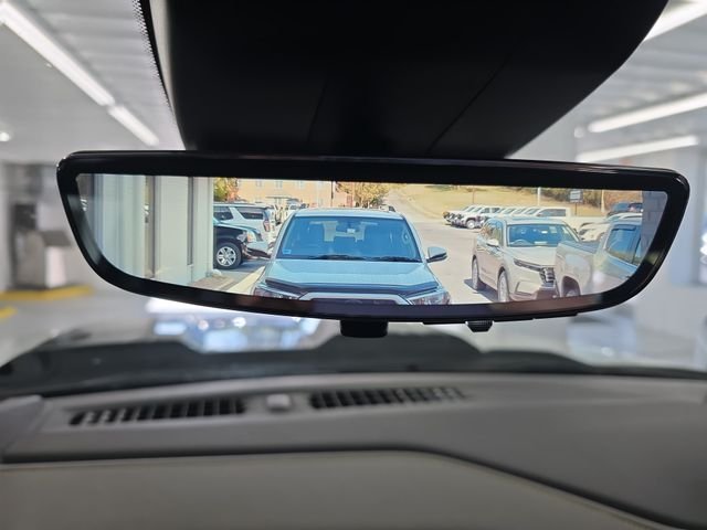 Used 2025 White Chevrolet ZR2 image 24