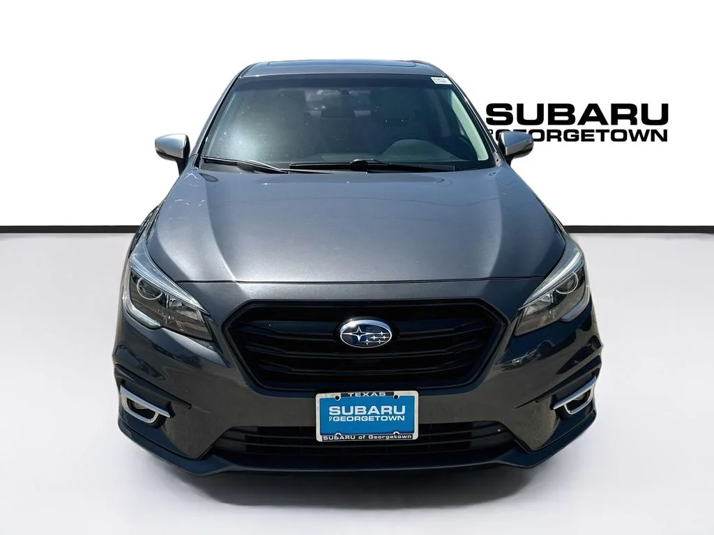 Used 2018 Gray Subaru 2.5i image 2