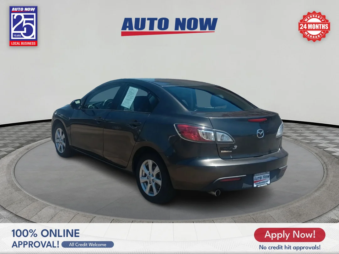 Used 2010 Gray Mazda i Touring image 4