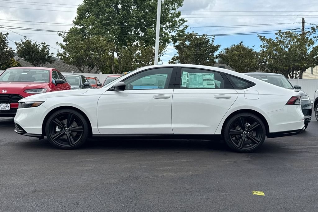 New 2026 Platinum White Pearl Honda Sport-L image 7