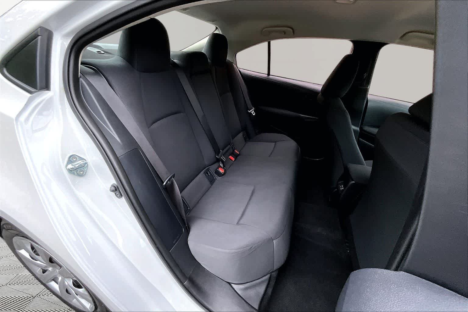 Used 2026 Ice Cap Toyota LE image 19