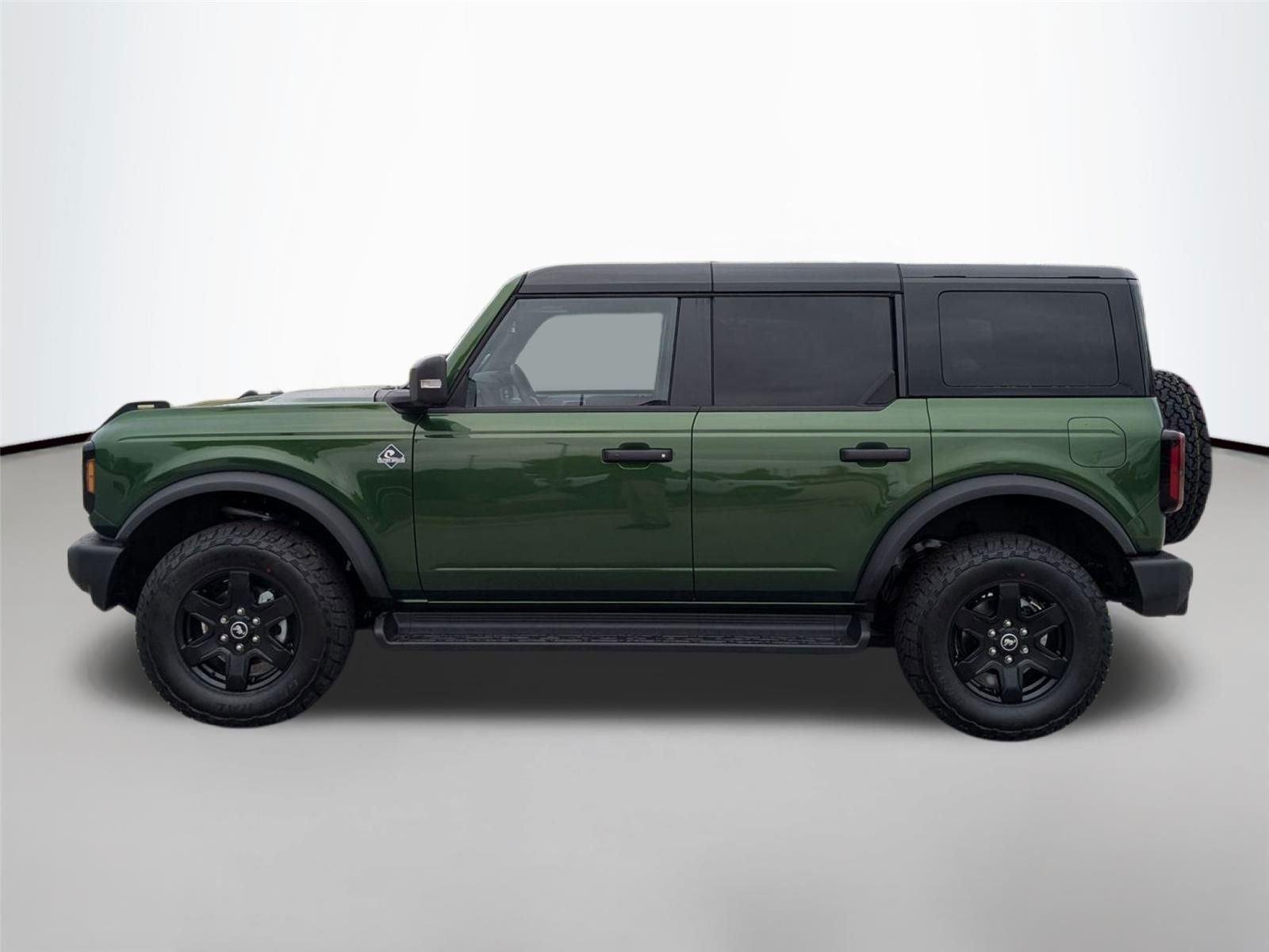 New 2025 Eruption Green Metallic Ford Outer Banks® image 10