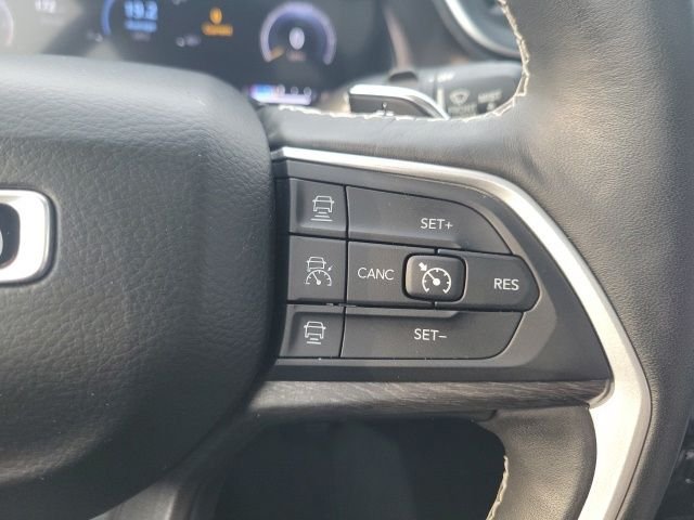 Used 2021 White Jeep Limited image 11
