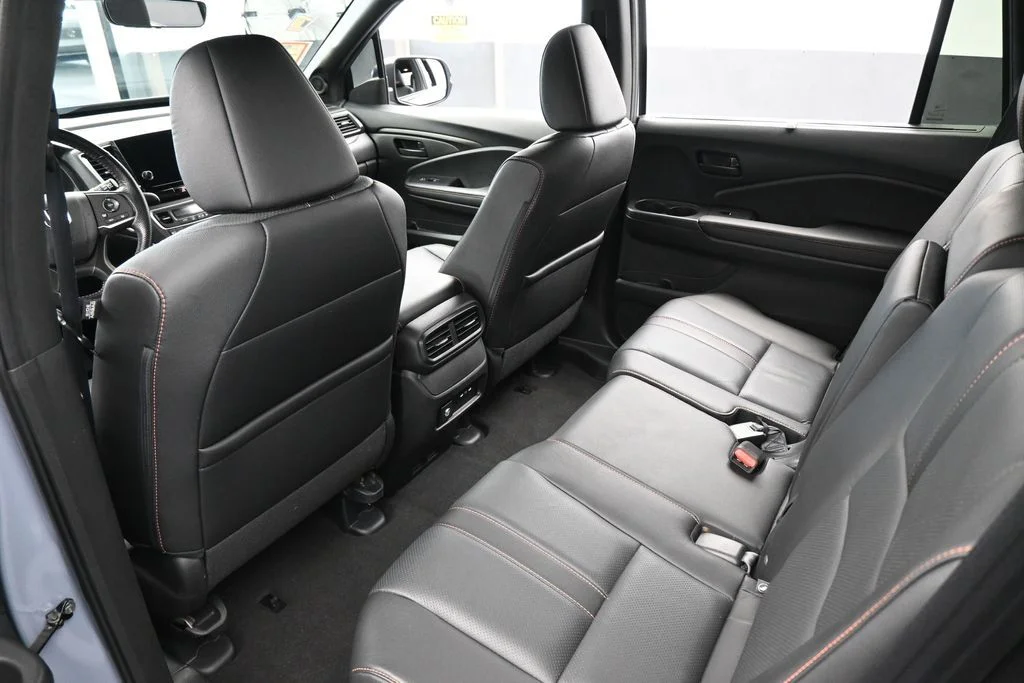 Used 2024 Gray Honda TrailSport image 41