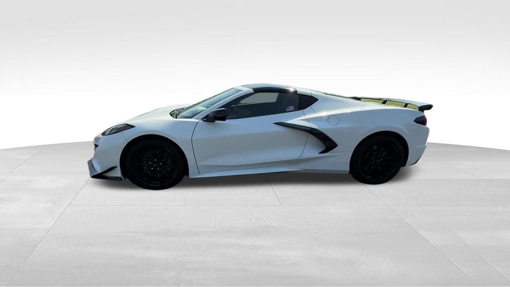 Used 2025 Arctic White Chevrolet Stingray image 3