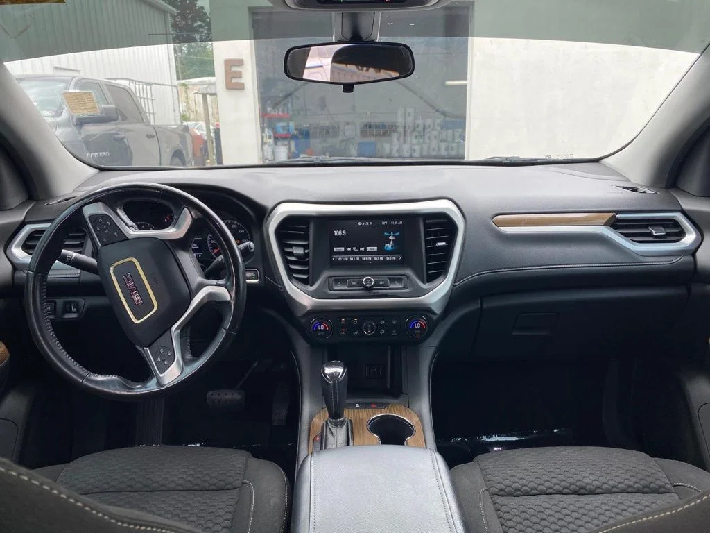 Used 2019 Gray GMC SLE-1 image 15
