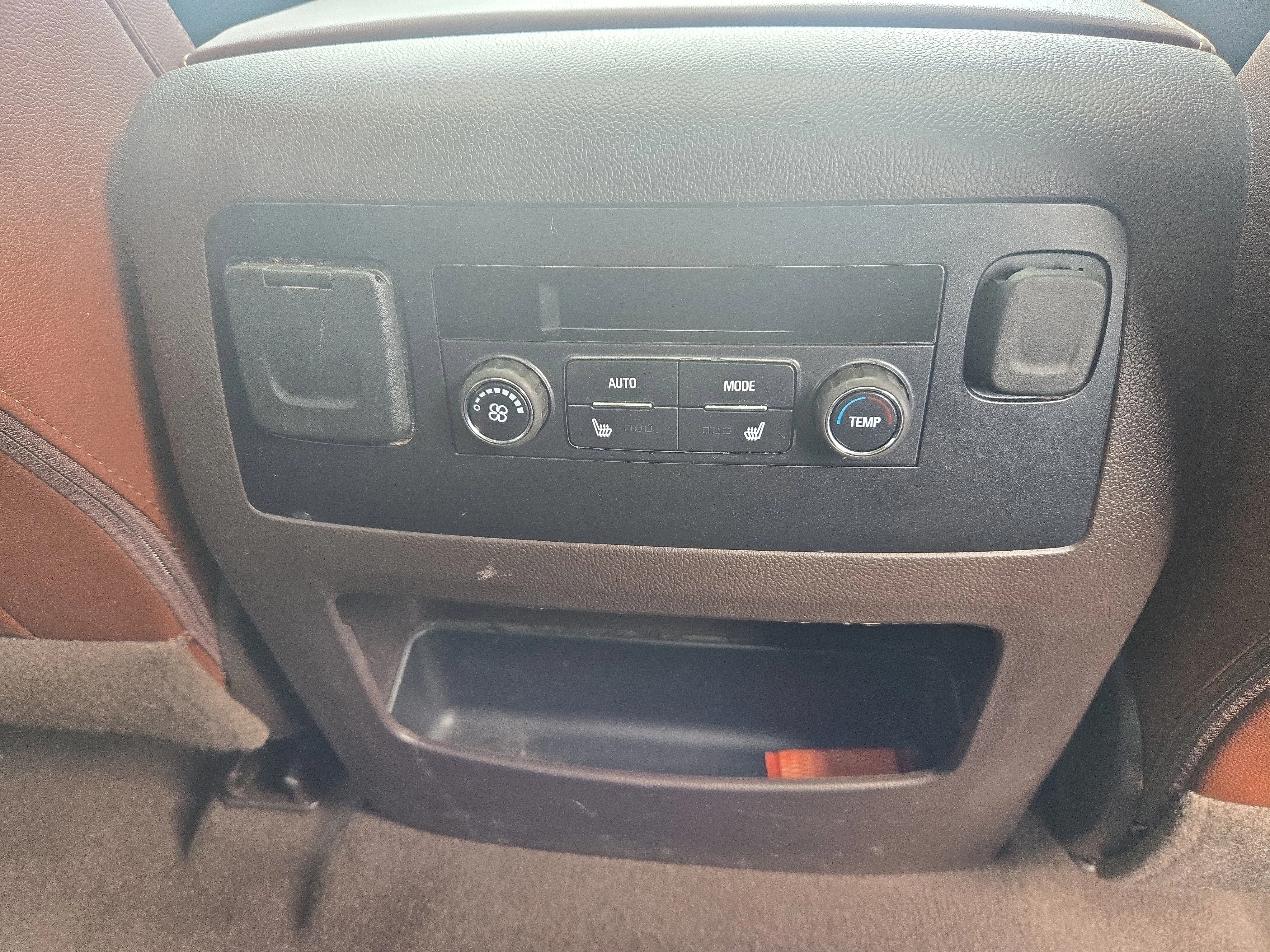 Used 2019 Summit White Chevrolet Premier image 7
