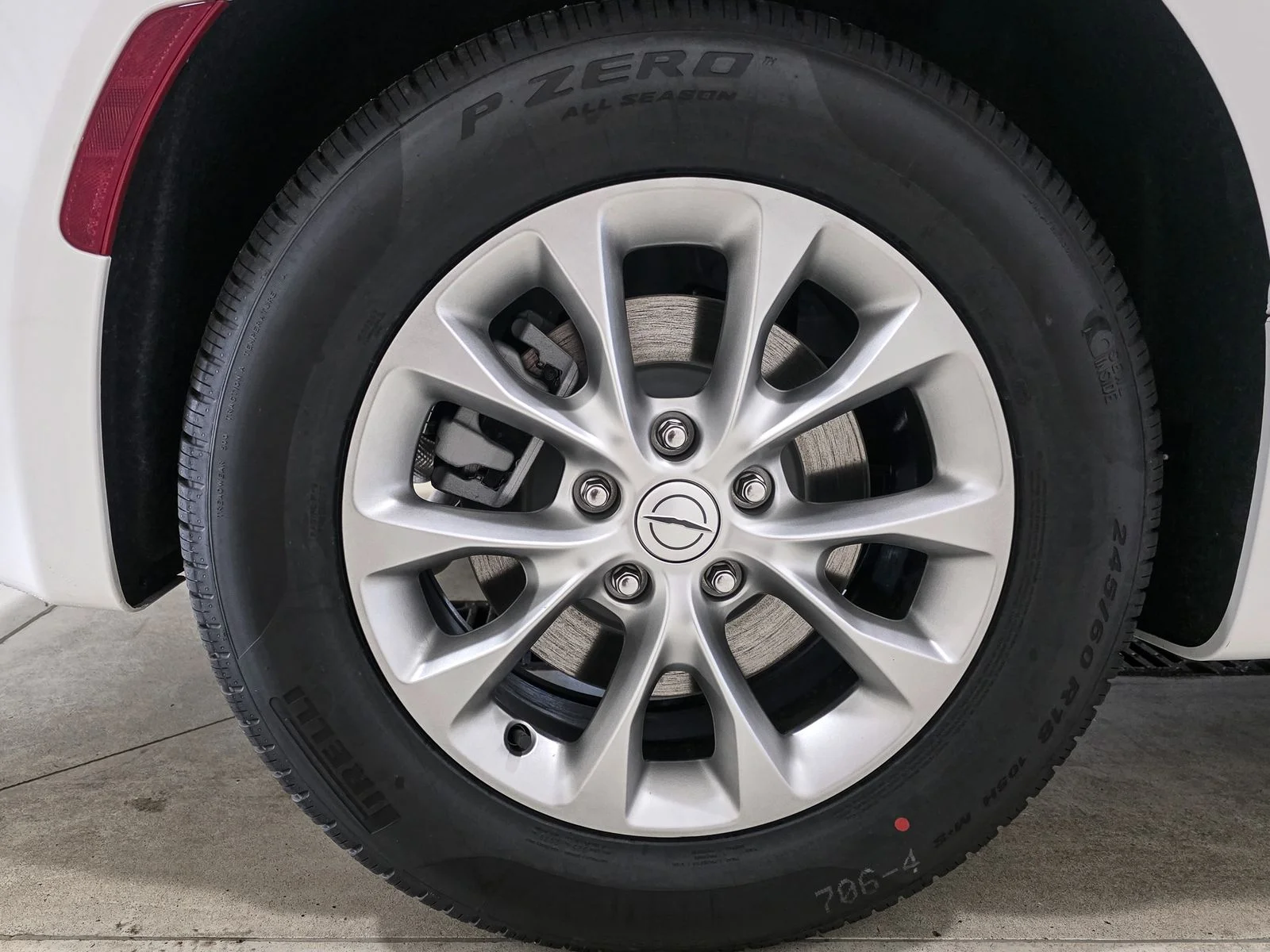 2026 Chrysler Pacifica Select - Photo 18
