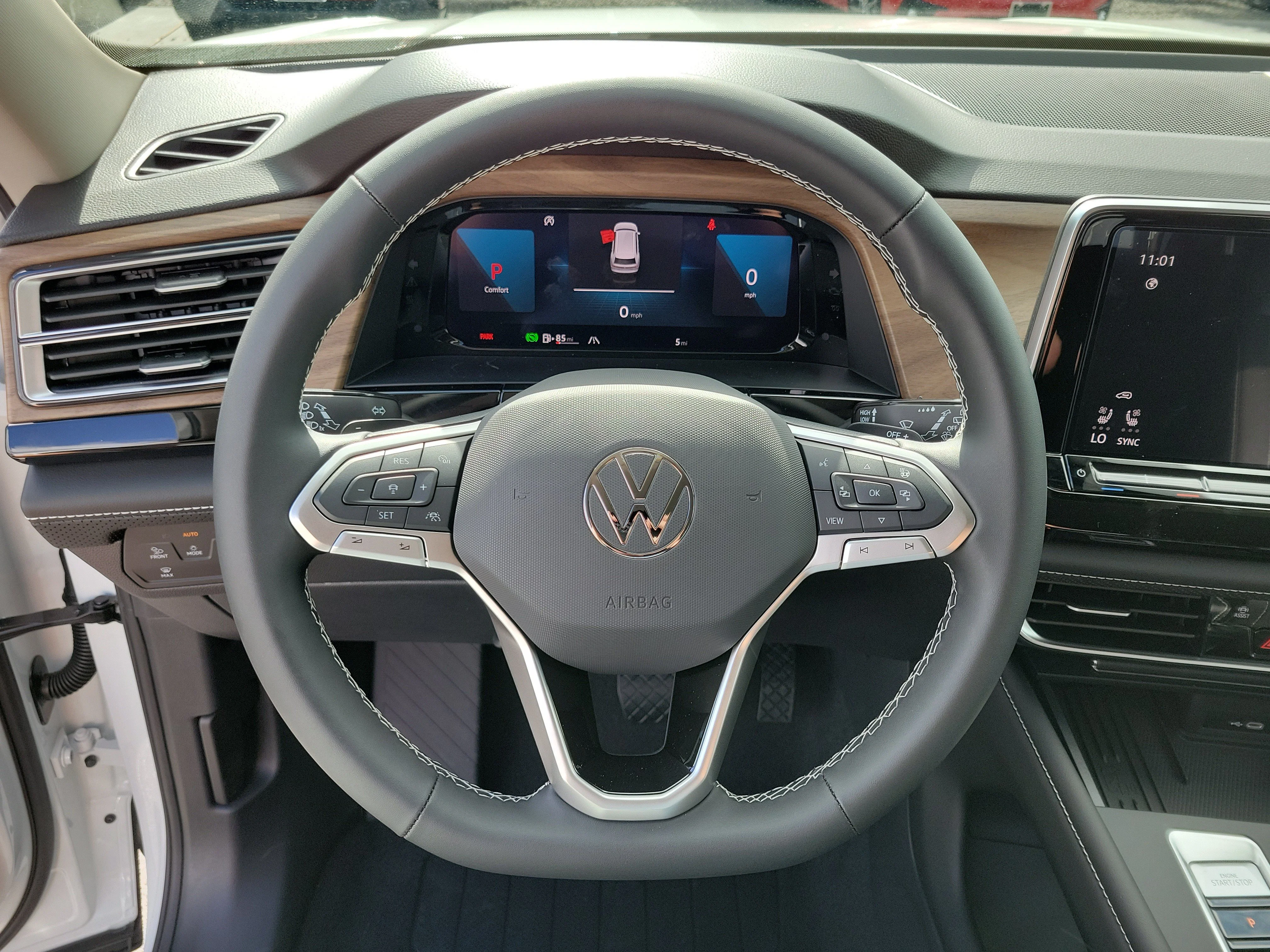New 2026 White Volkswagen 2.0T SE image 20