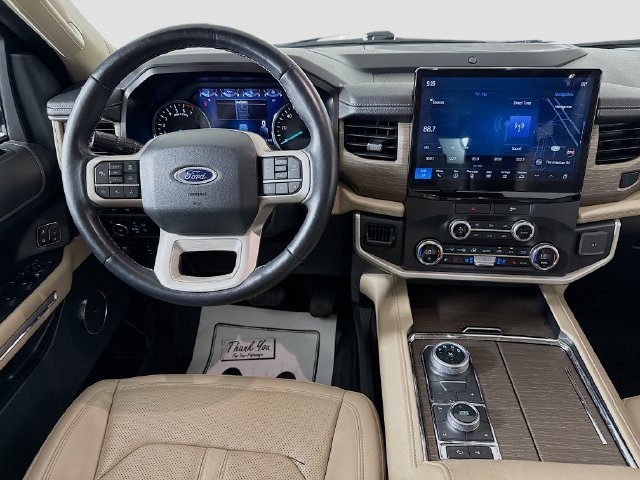 Used 2022  Ford Limited image 23