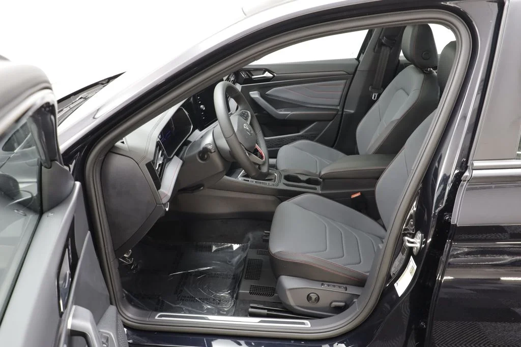 New 2026 Deep Black Volkswagen 2.0T Autobahn image 7