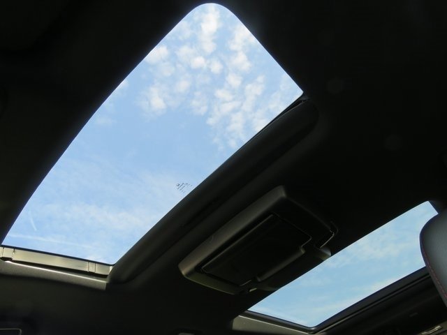 Used 2022  Honda Black Edition image 11