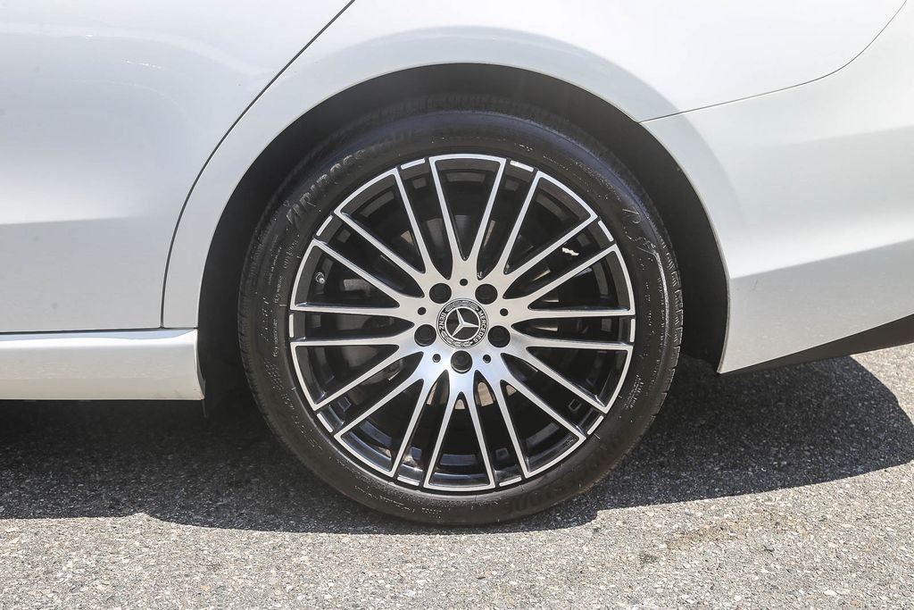 Used 2023 White Mercedes-Benz C 300 image 8