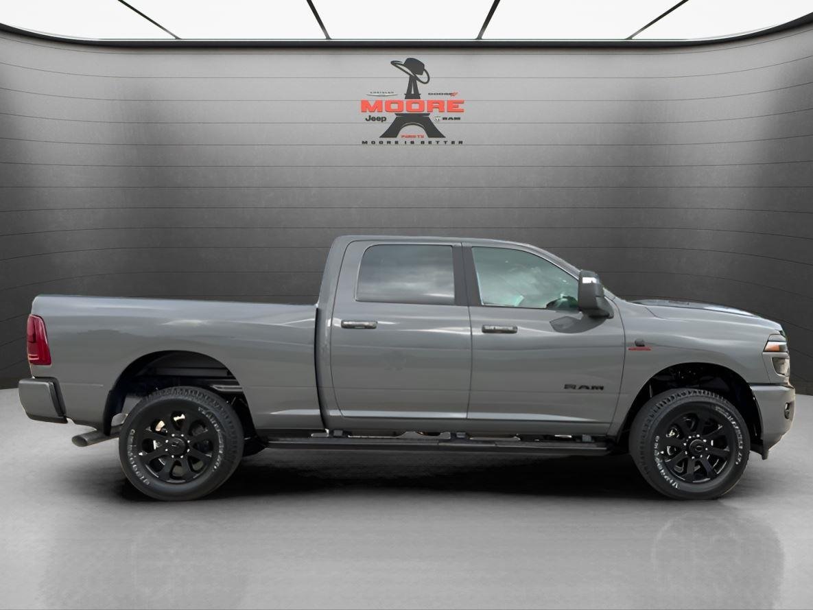 New 2026 Ceramic Gray Clear-Coat Exterior Paint RAM Laramie image 9
