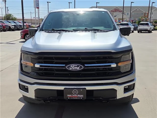 Used 2024 Iconic Silver Metallic Ford XLT 4x4 SuperCrew Cab 5.5 ft. box 145 in. WB image 7