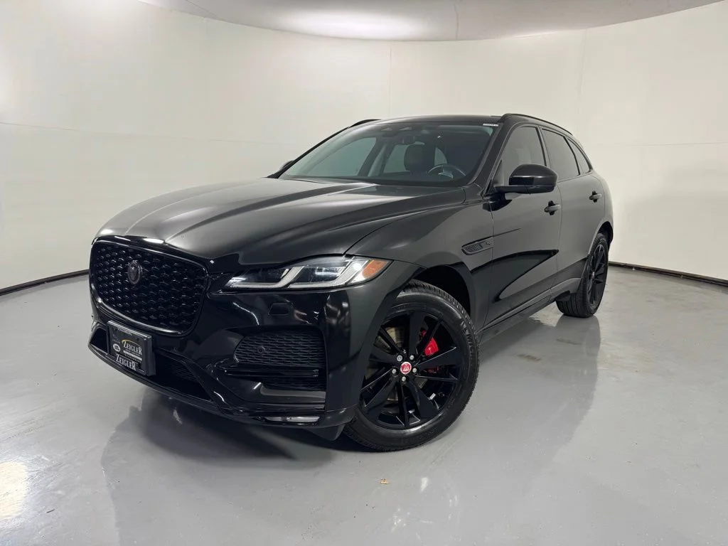 2022 Jaguar F-PACE P250 S's photo