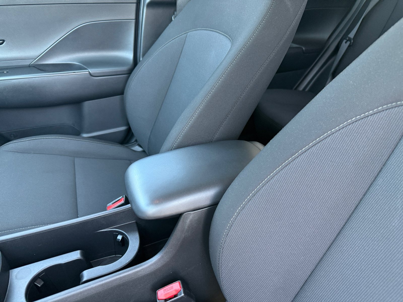 Certified Used 2025 Neoteric Yellow Hyundai SEL image 14