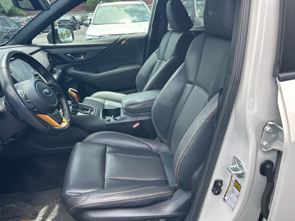 Used 2022 White Subaru Wilderness image 17