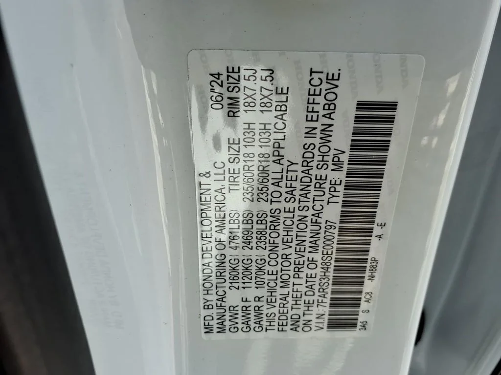 Used 2025 Platinum White Pearl Honda EX image 18