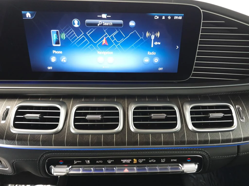 Used 2025 Black Mercedes-Benz Maybach GLS 600 image 16
