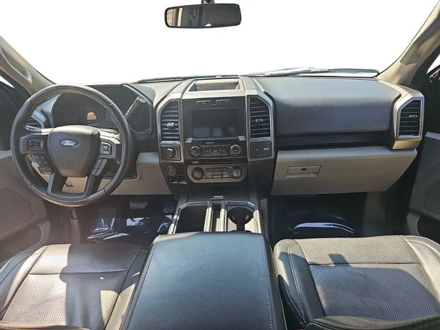 Used 2018 Gray Ford XLT image 9