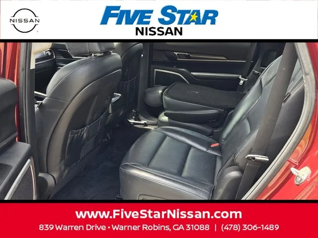 Used 2023 Red Kia S image 9