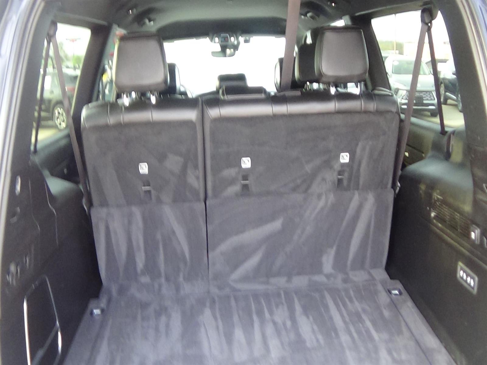 Used 2025 Bright White Clear Coat (pw7) Jeep Base image 10