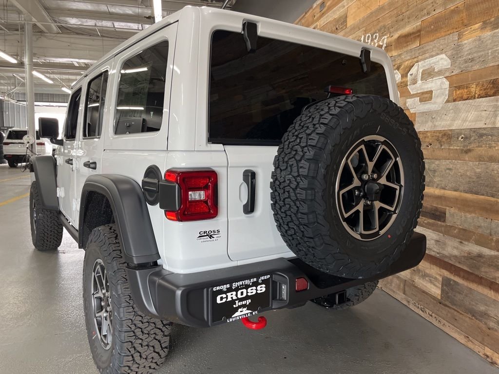 New 2026 Bright White Clear-Coat Exterior Paint Jeep Rubicon image 26