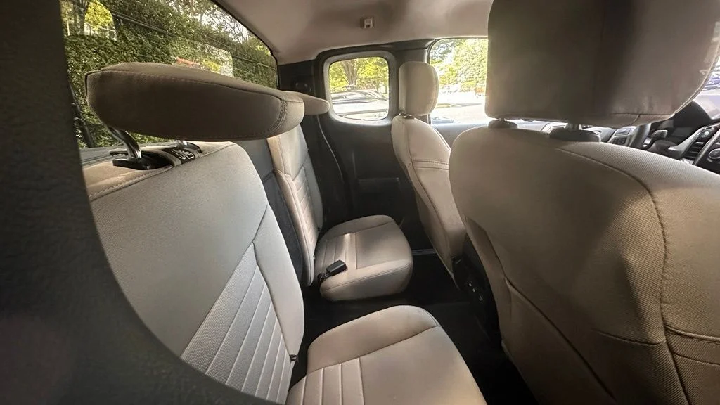 Used 2019 Magnetic Metallic Ford XLT image 6