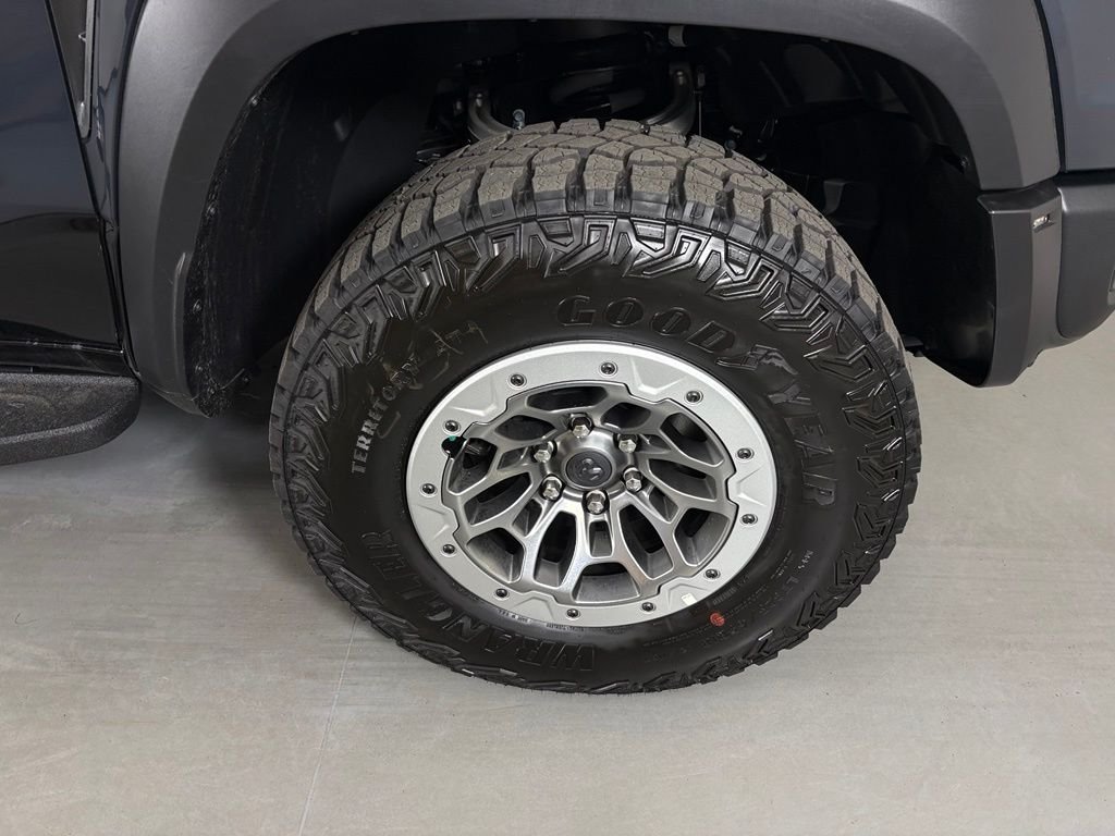 New 2026 Forged Blue Metallic Exterior Paint RAM RHO image 10