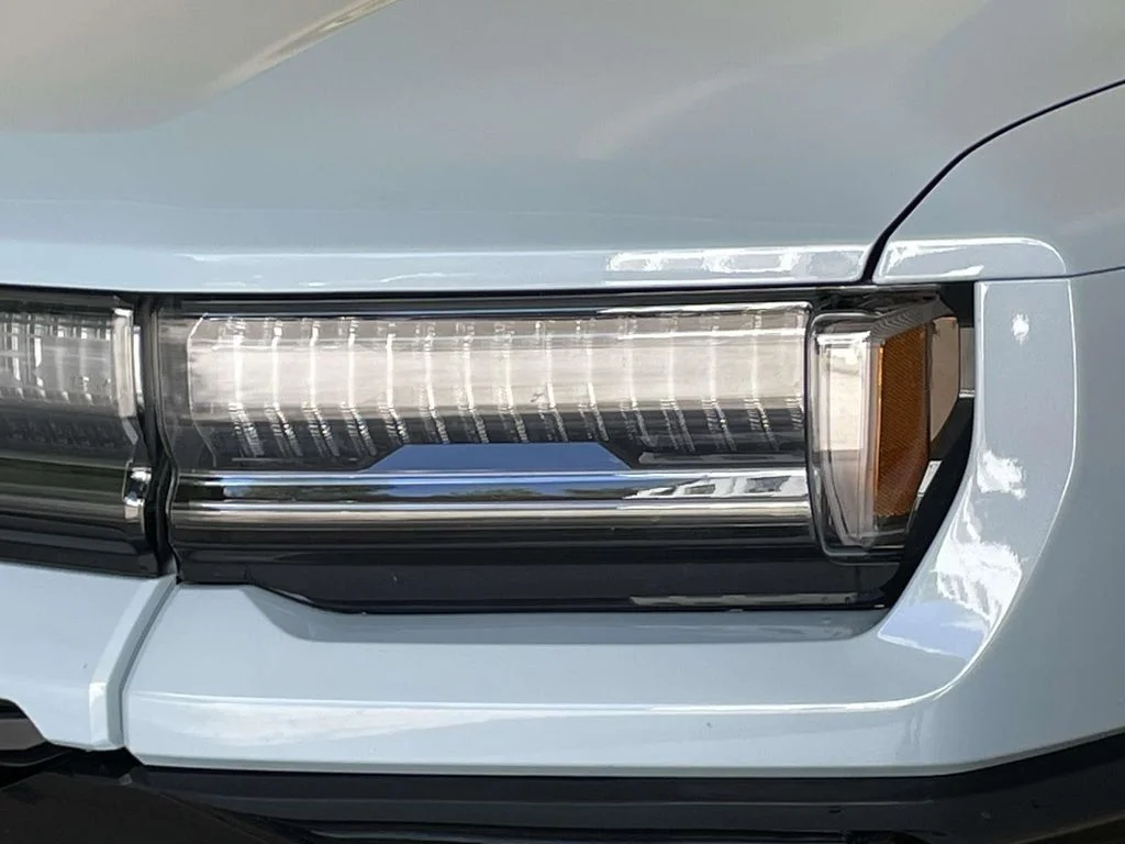 Used 2025 Blue GMC 2X image 10